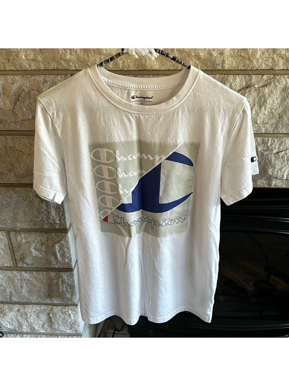 Champion boys white t-shirt youth XL